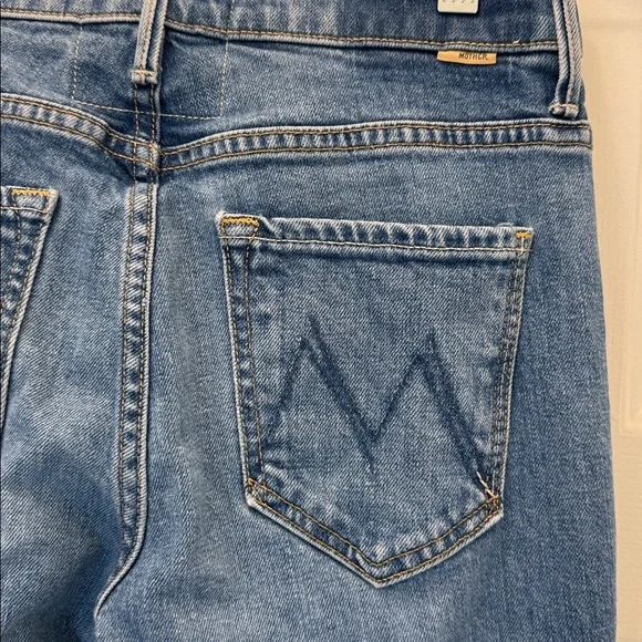 MOTHER SUPERIOR Weekender in It’s a Small World Blue Flare Jeans Sz. 27 LIKE NEW - Picture 4 of 10